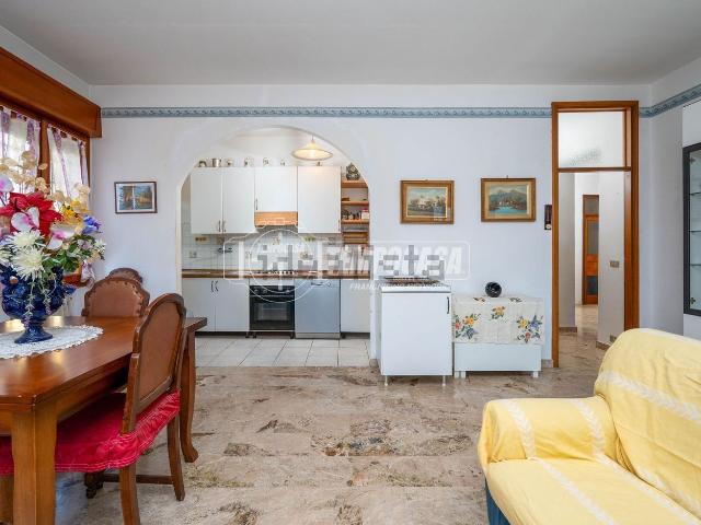 Appartamento in vendita di 103 m² in Viale G. Verdi, 185