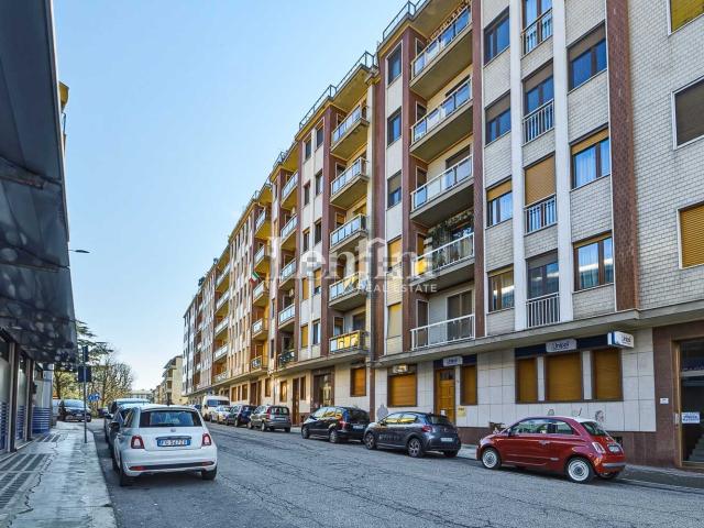Appartamento in vendita di 103 m² in Viale Montebello, 1