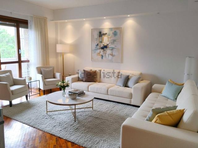 Appartamento in vendita di 103 m² in Viale Pietro Pietramellara