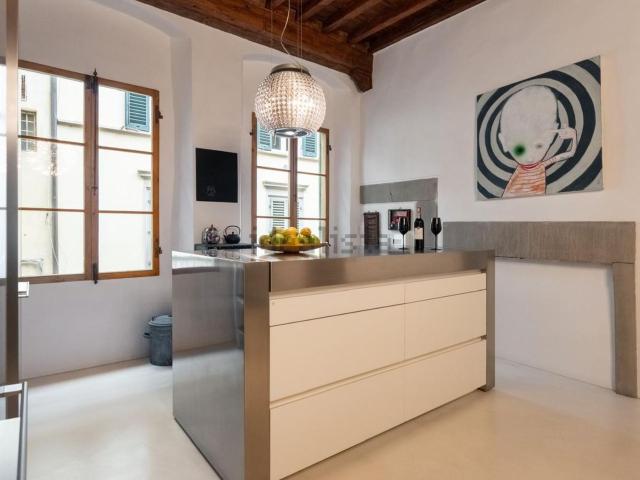 Appartamento in vendita di 103 m² in Borgo San Frediano
