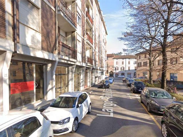 Appartamento in vendita di 103 m² in Largo Paolo Sarpi, 8