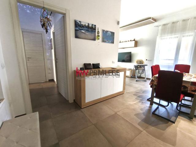 Appartamento in vendita di 103 m² in Piazza Pietro Colletta