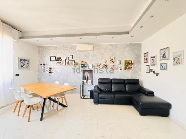 Appartamento in vendita di 103 m² in Salita Daniele Morchio, 1
