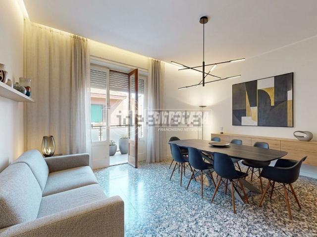 Appartamento in vendita di 104 m² in Via Cosimo de Giorgi, 7