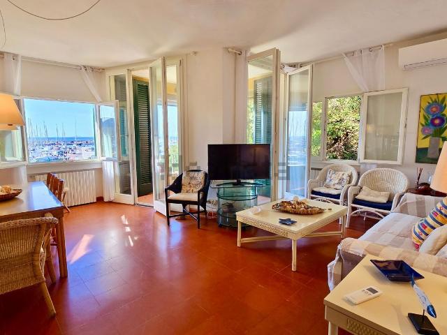 Appartamento in vendita di 104 m² in Via Cala del Pozzo, 10