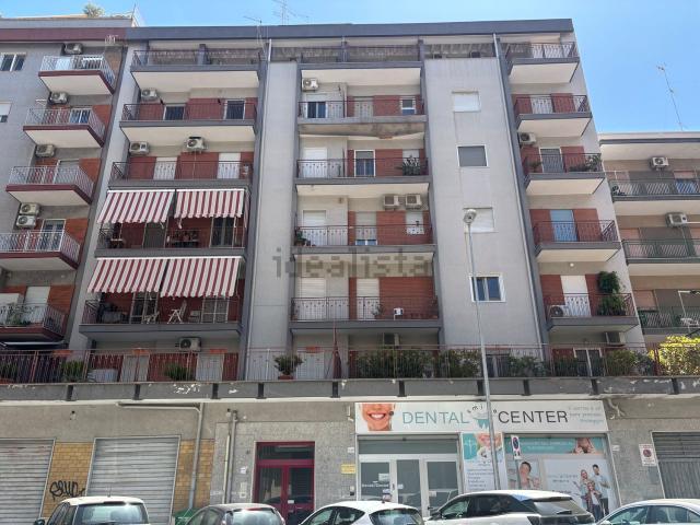 Appartamento in vendita di 104 m² in Via Campania, 47