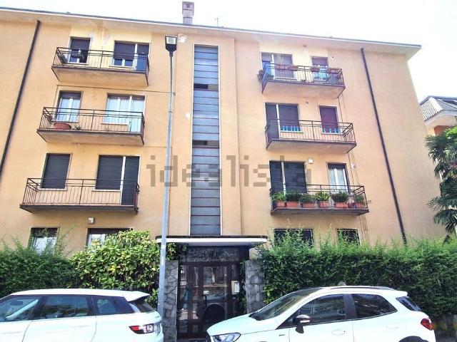 Appartamento in vendita di 104 m² in Via Carlo Frattini, 6