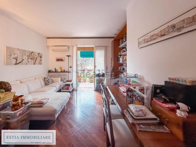 Appartamento in vendita di 104 m² in Via Castagneto, 38