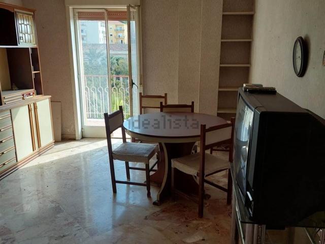 Appartamento in vendita di 104 m² in Via Cesare Battisti