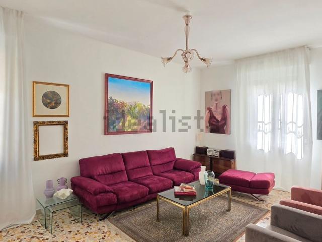 Appartamento in vendita di 104 m² in Via Bonaventura Berlinghieri