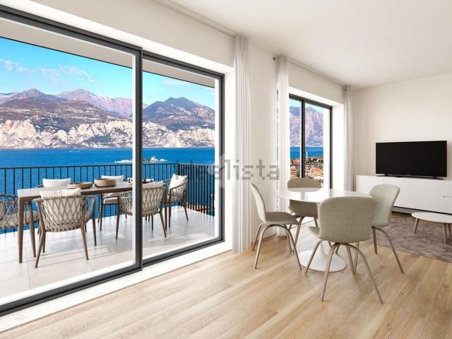 Appartamento in vendita di 104 m² in Via Belvedere, 9