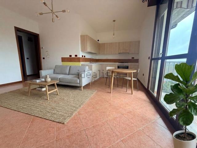 Appartamento in vendita di 104 m² in Via Biancolina