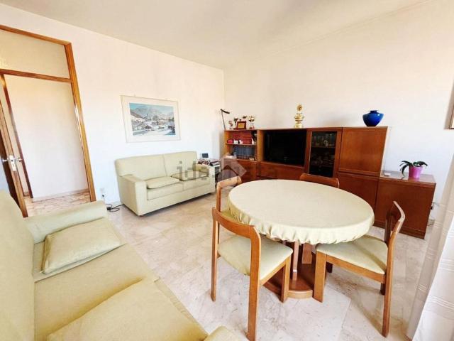 Appartamento in vendita di 104 m² in Via Gen. A. Cantore, 16