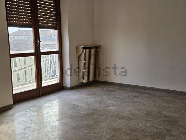 Appartamento in vendita di 104 m² in Via Giuseppe Cagna