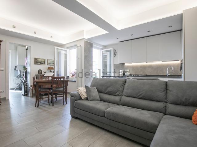 Appartamento in vendita di 104 m² in Via Gian Battista Monti