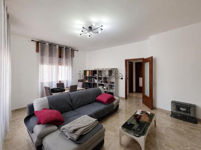 Appartamento in vendita di 104 m² in Via Giovanni Boccaccio, 23