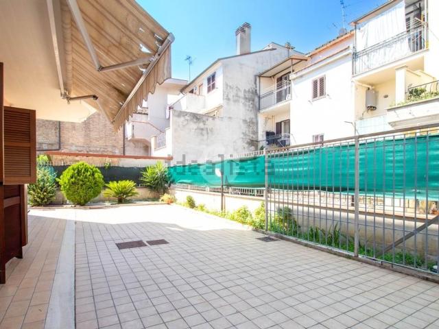 Appartamento in vendita di 104 m² in Via Guglielmo Oberdan, 31