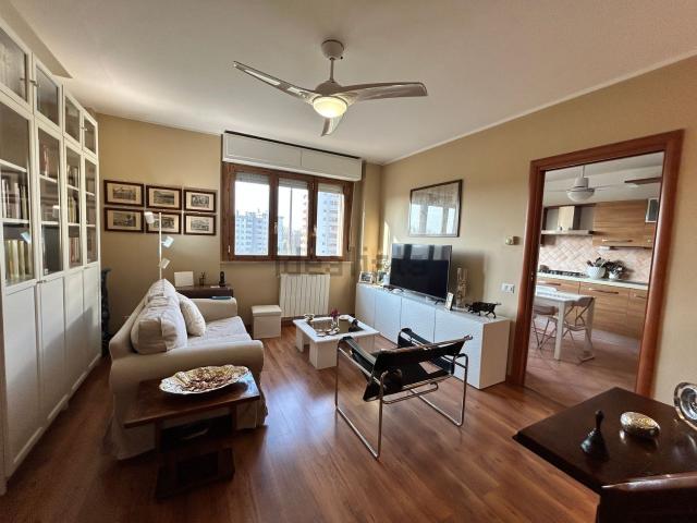 Appartamento in vendita di 104 m² in Via Guido Rossa