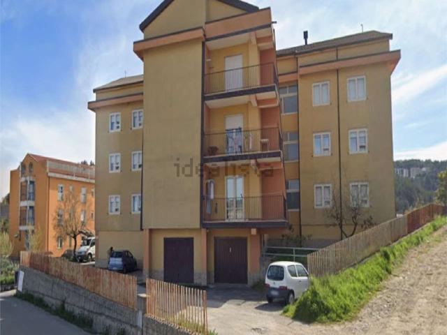 Appartamento in vendita di 104 m² in Via dei Cedri
