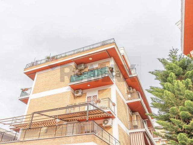 Appartamento in vendita di 104 m² in Via dei Fiori, 2