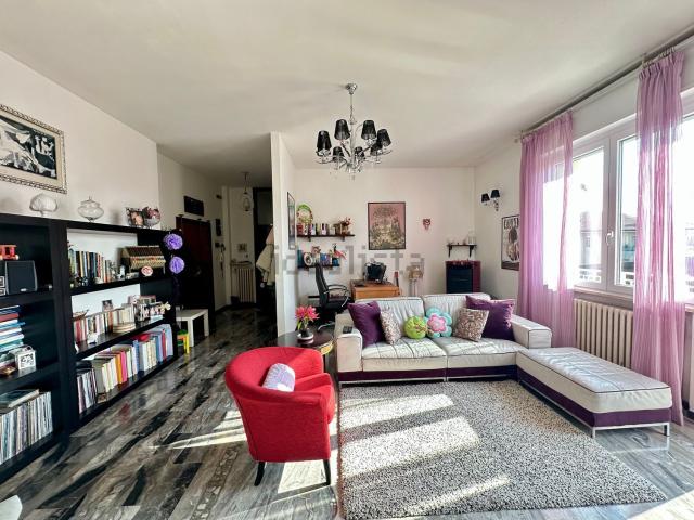 Appartamento in vendita di 104 m² in Via del Crocifisso, 45