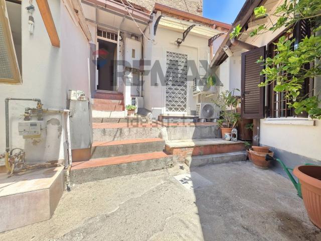 Appartamento in vendita di 104 m² in Via della Cava Aurelia, 175