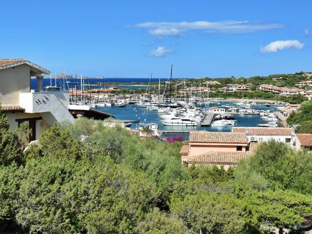 Appartamento in vendita di 104 m² in Via della Marina