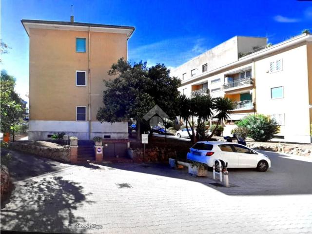 Appartamento in vendita di 104 m² in Via di Tor Pagnotta, 302