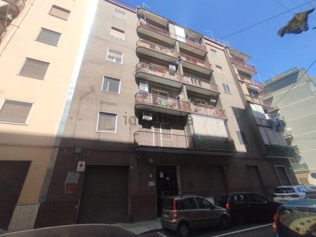 Appartamento in vendita di 104 m² in Via Ennio Quinto, 19