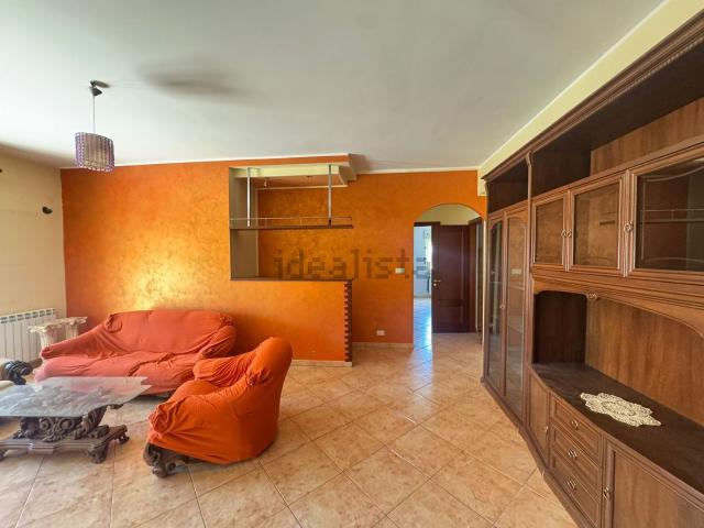 Appartamento in vendita di 104 m² in Via Enrico Berlinguer, 89