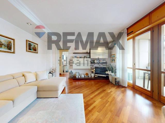 Appartamento in vendita di 104 m² in Via Enrico Fermi, 11