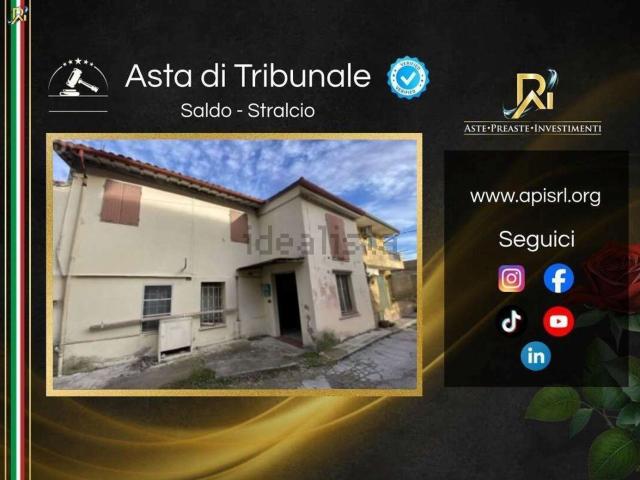 Appartamento in vendita di 104 m² in Via Erbosa, 83