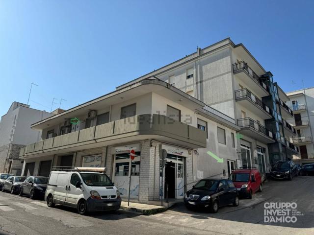Appartamento in vendita di 104 m² in Via Eroi del Mare P. Zaccaria