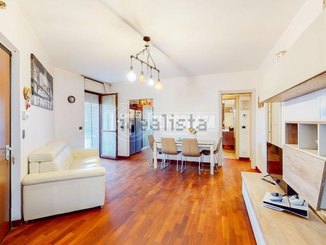 Appartamento in vendita di 104 m² in Via Eugenio Montale, 3