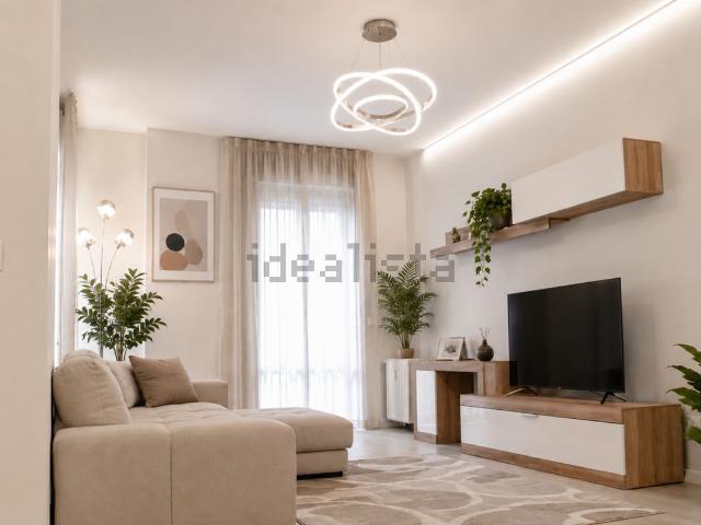 Appartamento in vendita di 104 m² in Via Filippo Corridoni, 161