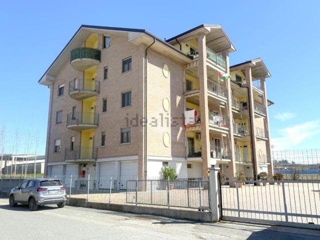 Appartamento in vendita di 104 m² in Via Leonardo Pozzo, 2