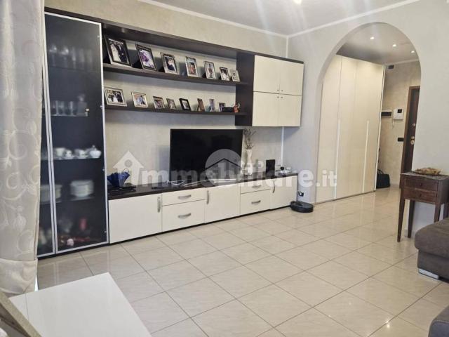 Appartamento in vendita di 104 m² in Via Ludovico Ariosto, 5