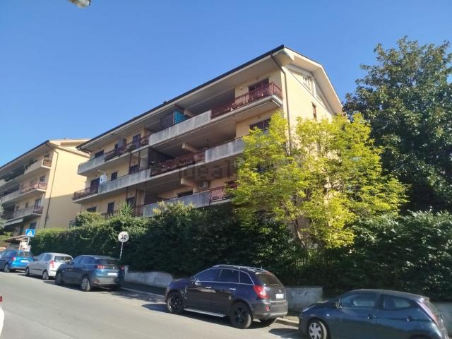 Appartamento in vendita di 104 m² in Via Marcantonio Colonna