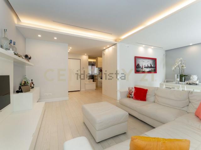 Appartamento in vendita di 104 m² in Via Masaniello, 8