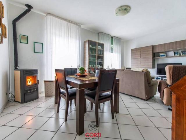 Appartamento in vendita di 104 m² in Via Michelangelo Buonarroti
