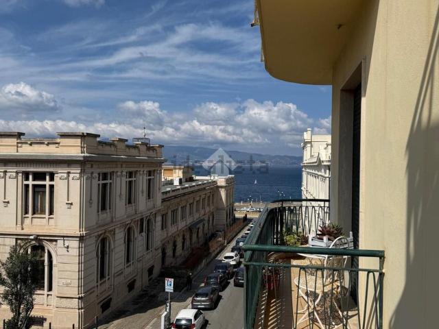 Appartamento in vendita di 104 m² in Via Miraglia, 19