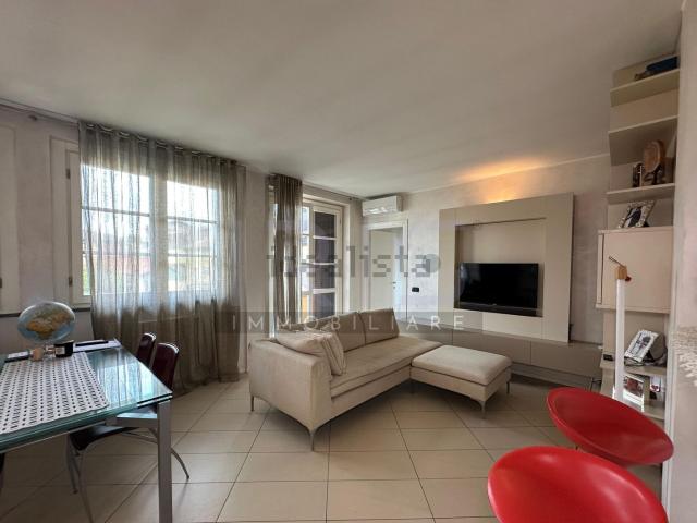 Appartamento in vendita di 104 m² in Via San Michele del Carso