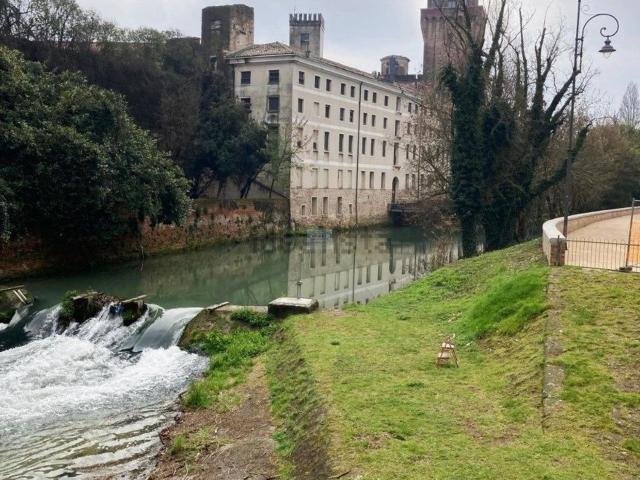 Appartamento in vendita di 104 m² in Via San Tomaso, 4