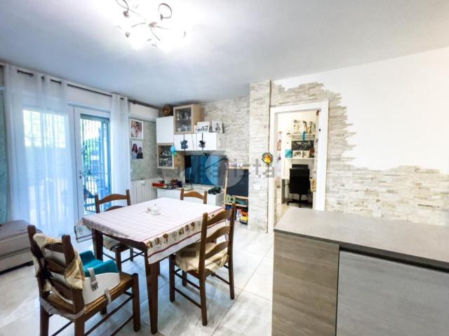 Appartamento in vendita di 104 m² in Via Sant&apos Angela Merici, 5