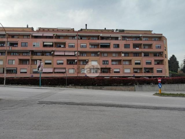 Appartamento in vendita di 104 m² in Via Sicilia, 22