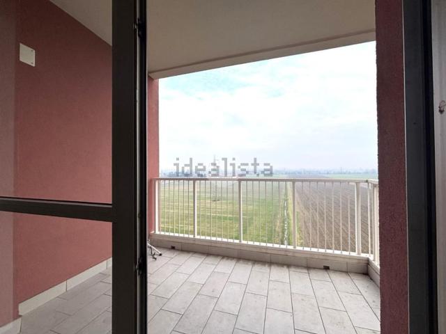 Appartamento in vendita di 104 m² in Via Sporting Mirasole, 36