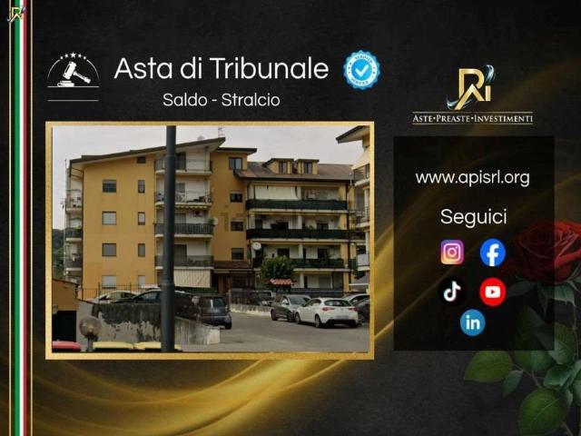 Appartamento in vendita di 104 m² in Via Pianette