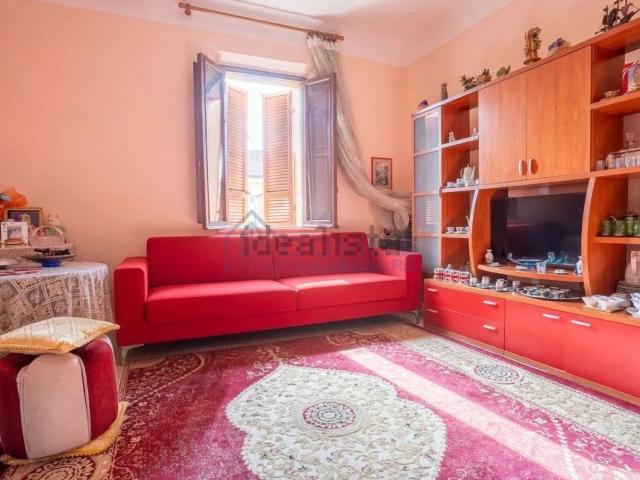 Appartamento in vendita di 104 m² in Via Prospero Viani