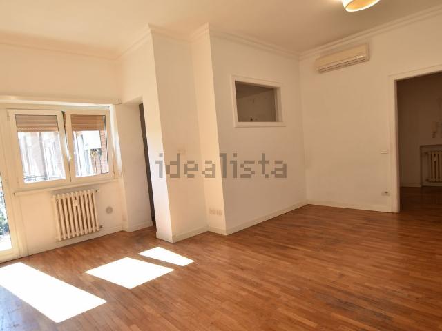 Appartamento in vendita di 104 m² in Via Quirino Majorana