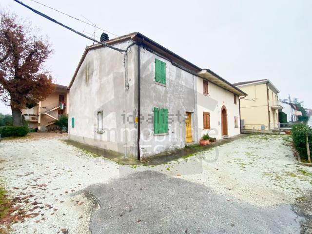 Appartamento in vendita di 104 m² in Via Romagna, 54
